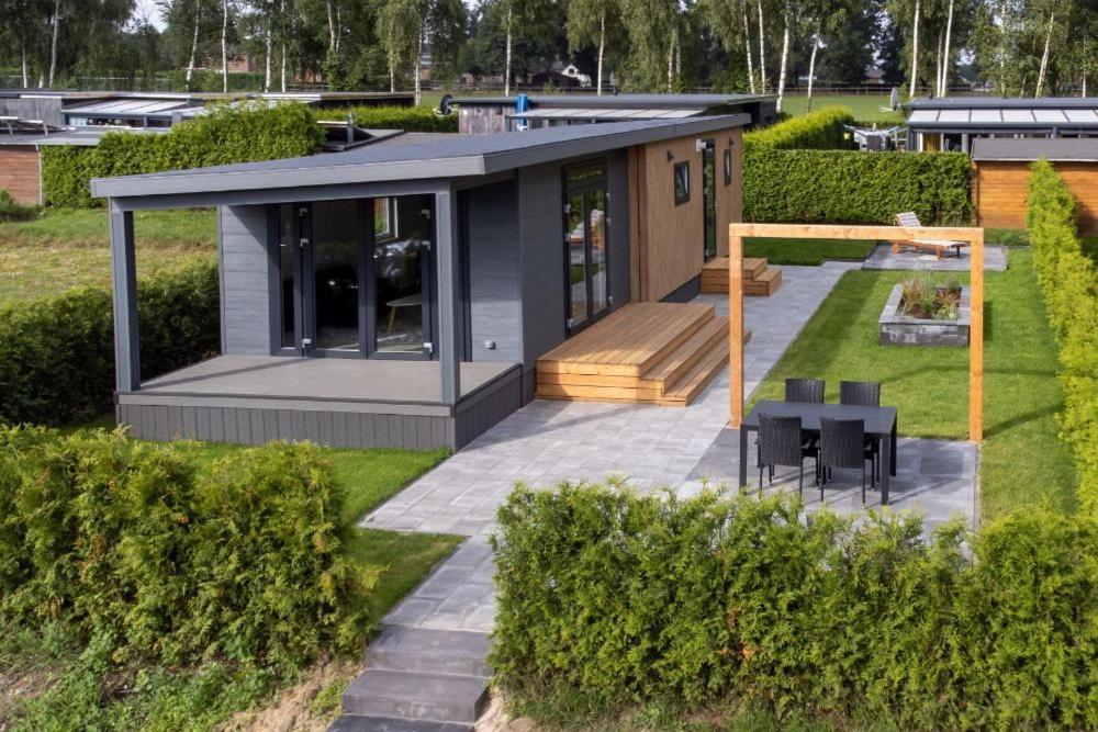 Отель Recreatiepark Maas En Bos Wellerlooi Экстерьер фото